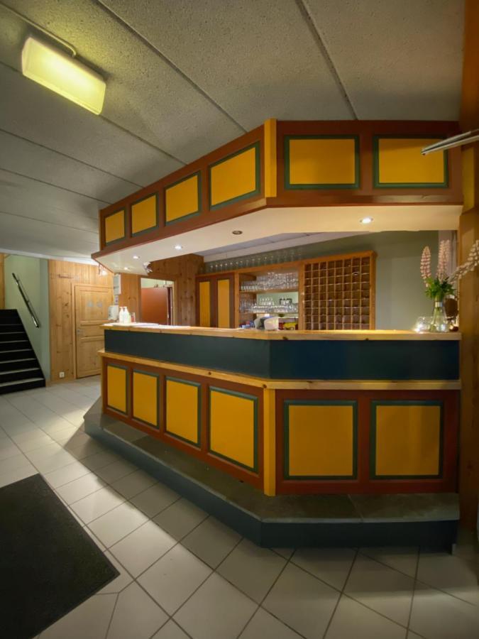 Traedal Hotel Sunndalsøra Esterno foto